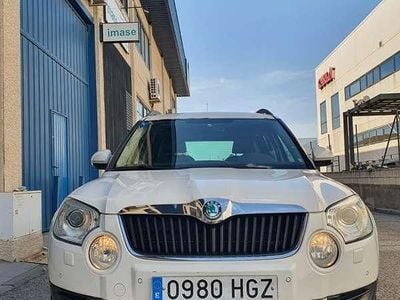Usado Skoda Yeti Elegance 170 CV (125 kW) 2011 Blanco SUV