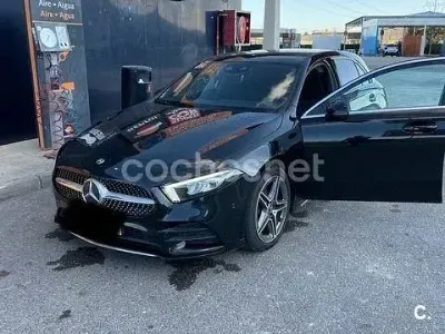 Usado Mercedes A180 109 CV (80 kW) 2019 Negro Berlina
