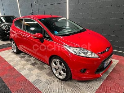 Rojo Usado 2008 Ford Focus Titanium Berlina | 4990 € (Precio justo)