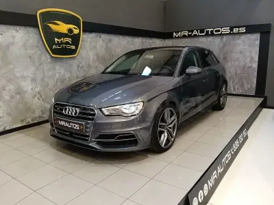 Usado Audi A3 Premium 310 CV (228 kW) 2016 Gris / plata Berlina
