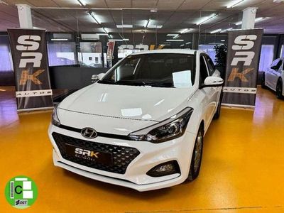 Blanco Usado 2018 Hyundai i20 Berlina | 14.750 € (Un poco caro)