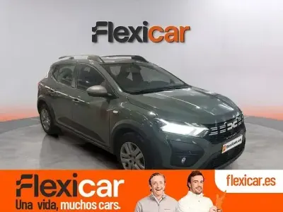 Usado Dacia Sandero Expression 91 CV (66 kW) 2023 Gris