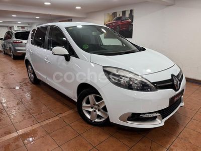 Blanco Usado 2015 Renault Scénic III LIMITED Monovolumen | 6990 € (Precio justo)