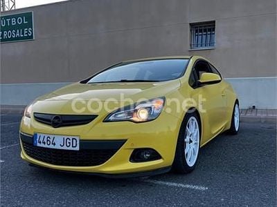 Opel Astra GTC