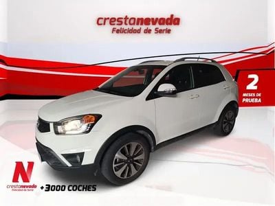 Usado Ssangyong (KGM) Korando Limited 175 CV (128 kW) 2015 Blanco SUV