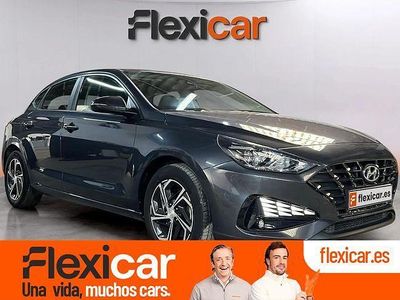 Usado Hyundai i30 120 CV (88 kW) 2021 Azul Berlina