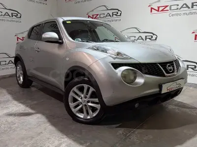 Usado Nissan Juke Acenta 110 CV (80 kW) 2012 Gris / plata SUV
