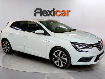 Usado Renault Mégane IV Bose Edition 130 CV (95 kW) 2018 Blanco Berlina