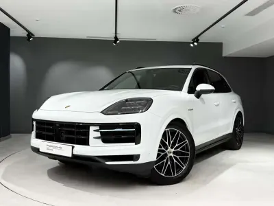Usado Porsche Cayenne 470 CV (345 kW) 2026 Blanco SUV