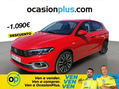 Usado Fiat Tipo Life 101 CV (74 kW) 2021 Rojo Berlina