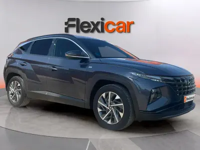 Usado Hyundai Tucson 136 CV (100 kW) 2022 Gris SUV