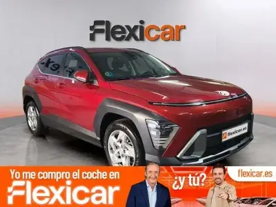 Usado Hyundai Kona 100 CV (73 kW) 2025 Rojo SUV