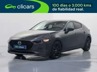 Usado Mazda 3 Homura-Line 122 CV (89 kW) 2022 Gris Utilitario