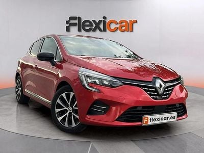 Begagnad Renault Clio V Equilibre 90 HK (66 kW) 2023 Röd Sedan