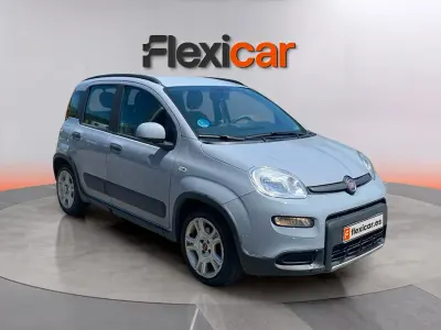 Usado Fiat Panda Cross Cross 71 CV (52 kW) 2023 Gris Utilitario