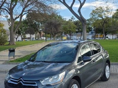 Usado Citroën DS4 Style 112 CV (82 kW) 2012 Gris / plata Utilitario