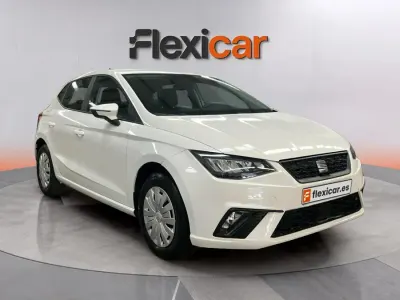 Usado Seat Ibiza Reference 80 CV (58 kW) 2023 Blanco Utilitario