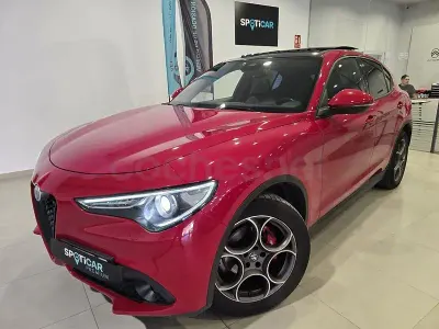 Usado Alfa Romeo Stelvio Sprint 190 CV (139 kW) 2022 Rojo SUV