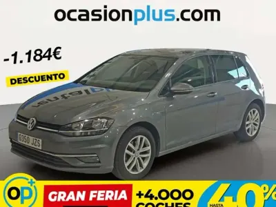 Usado VW Golf VII Advance 125 CV (91 kW) 2017 Gris Utilitario