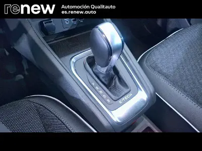 Usado Renault Captur 91 CV (66 kW) 2022 Blanco SUV