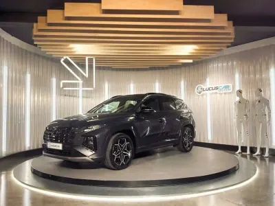 Usado Hyundai Tucson N Line 136 CV (100 kW) 2024 Gris SUV