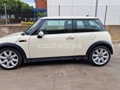 Usado Mini ONE 90 CV (66 kW) 2005 Blanco Utilitario