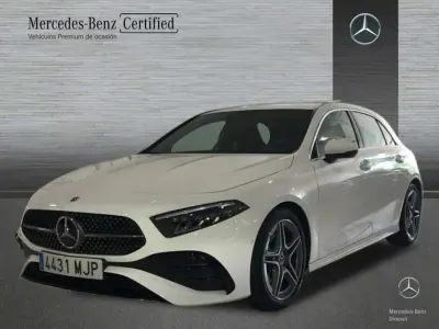 Usado Mercedes A200 AMG line 150 CV (110 kW) 2023 Blanco Berlina