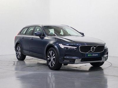 Usado Volvo V90 CC 190 CV (139 kW) 2019 Azul Familiar