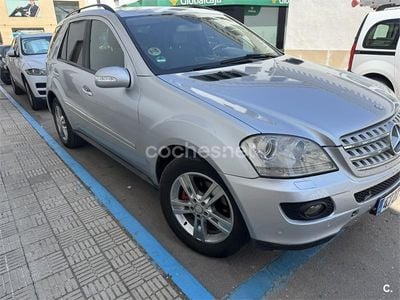 Mercedes ML320