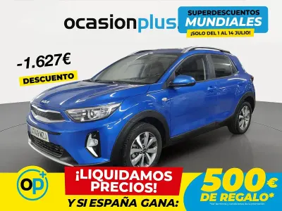 Usado Kia Stonic 100 CV (73 kW) 2025 Azul SUV