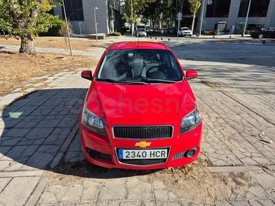 Usado Chevrolet Aveo LS 86 CV (63 kW) 2011 Rojo Berlina