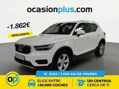 Begagnad Volvo XC40 Momentum 150 HK (110 kW) 2018 Vit SUV