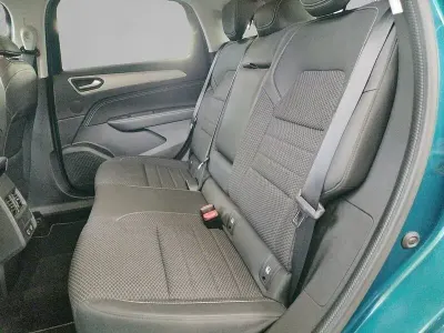 Usado Renault Arkana Zen 140 CV (102 kW) 2022 Azul SUV