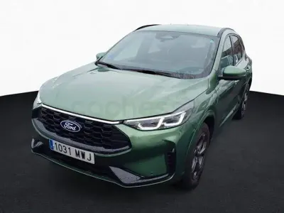 Usado Ford Kuga ST-Line 243 CV (178 kW) 2024 Verde SUV