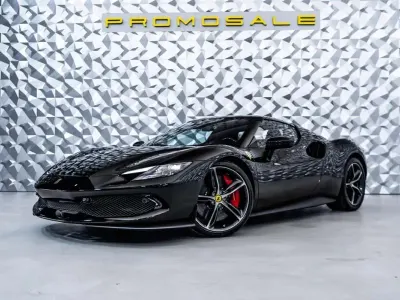 Usado Ferrari 296