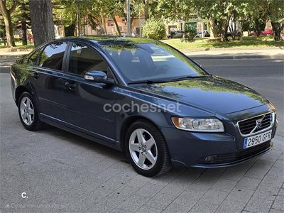 Volvo S40