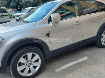 Używany Chevrolet Captiva LT 150 KM (110 kW) 2009 Szary SUV