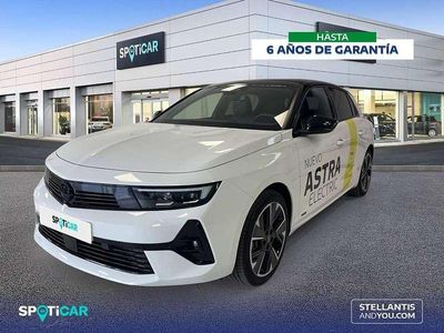 Blanco Usado 2024 Opel Astra Berlina | 25.990 € (Precio justo)