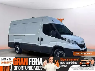 Usado Iveco Daily 156 CV (114 kW) 2023 Blanco Van