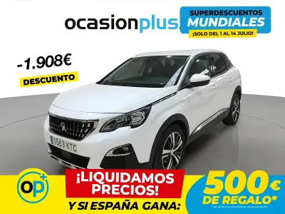 Usado Peugeot 3008 Allure 130 CV (95 kW) 2019 Blanco SUV