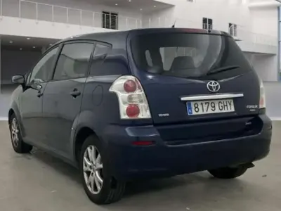Usado Toyota Corolla Verso Luna 136 CV (100 kW) 2008 Azul Monovolumen