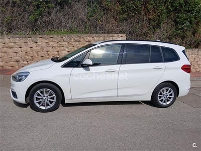 Blanco Usado 2015 BMW 218 Familiar | 9999 € (Un poco caro)
