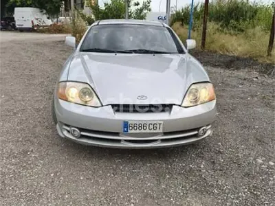 Usado Hyundai Coupé 138 CV (101 kW) 2003 Blanco Coupe