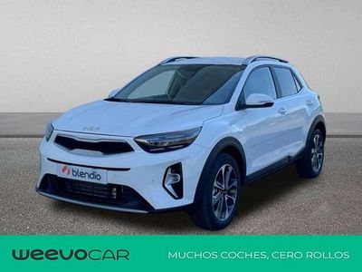 Blanco Usado 2025 Kia Stonic Style SUV | 18.991 € (Precio justo)