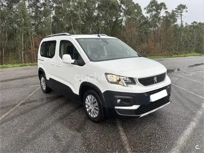 Usado Peugeot Rifter Access 75 CV (55 kW) 2019 Blanco Monovolumen