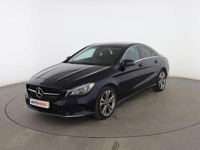 Azul Usado 2018 Mercedes CLA200 Urban Berlina | 21.899 € (Precio justo)