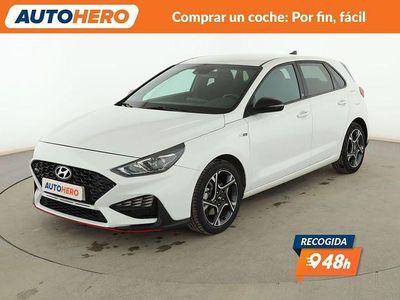 Usado Hyundai i30 N Line 120 CV (88 kW) 2022 Blanco Berlina