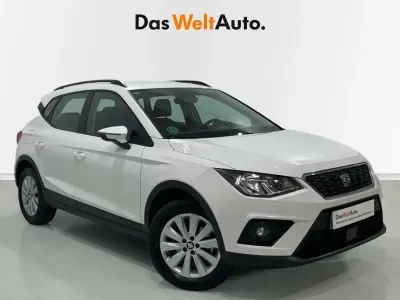 Usado Seat Arona Ecomotive 115 CV (84 kW) 2020 Blanco SUV