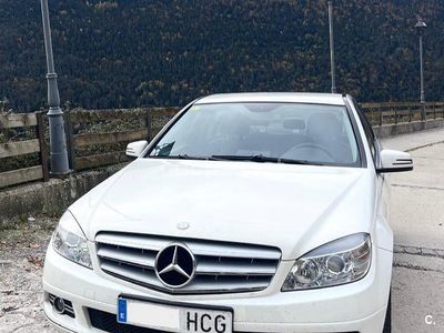 Blanco Usado 2011 Mercedes C220 Avantgarde Berlina | 15.900 € (Caro)
