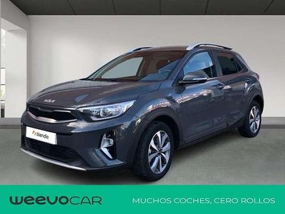 Gris Usado 2023 Kia Stonic SUV | 14.990 € (Precio justo)